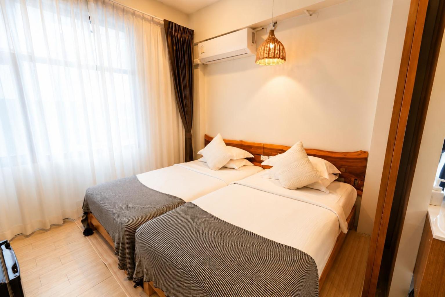 Premium Twin Room